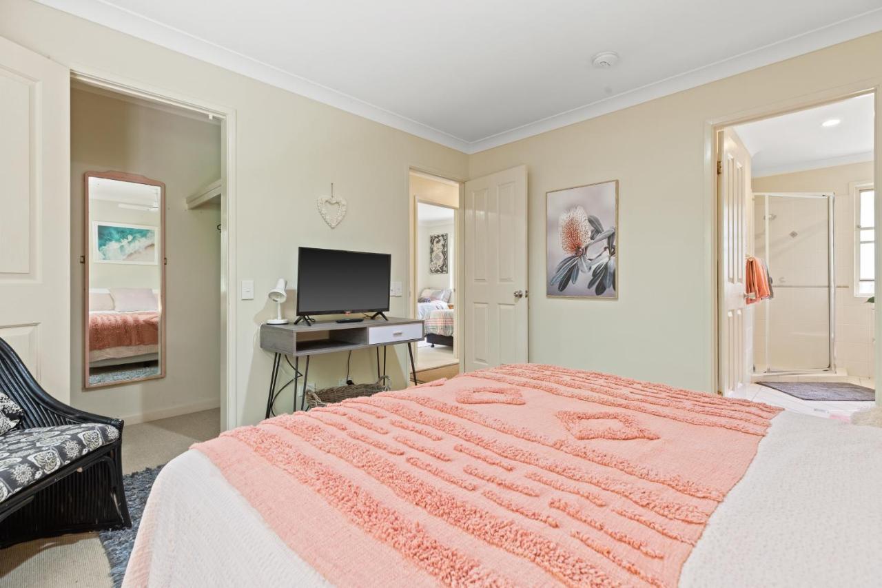 ทรีท็อป เลคไซด์ อพาร์ตเมนต์ Apartment ไบรอนเบย์ ภายนอก รูปภาพ